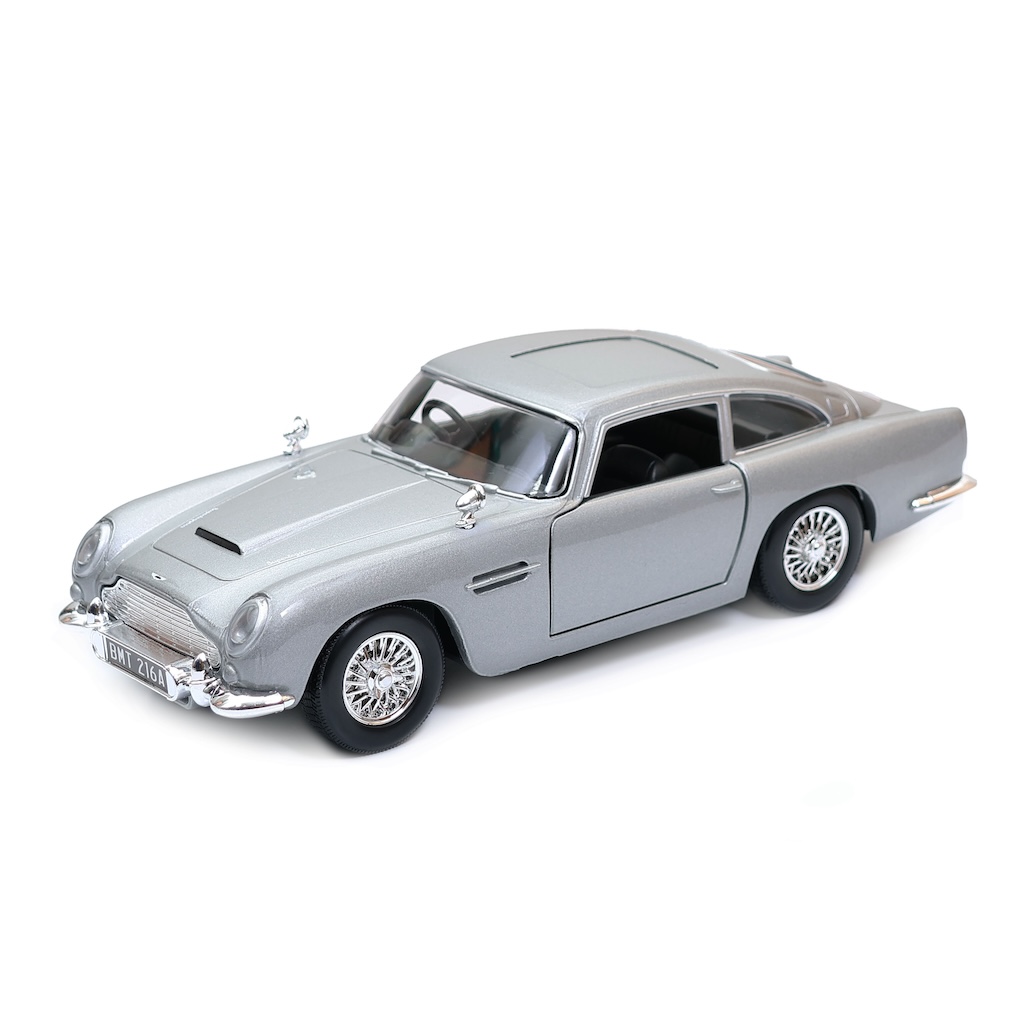 Motormax James Bond - 1:24 Aston Martin DB5