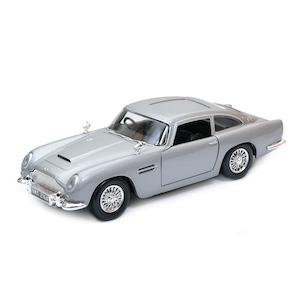 Motormax James Bond - 1:24 Aston Martin DB5